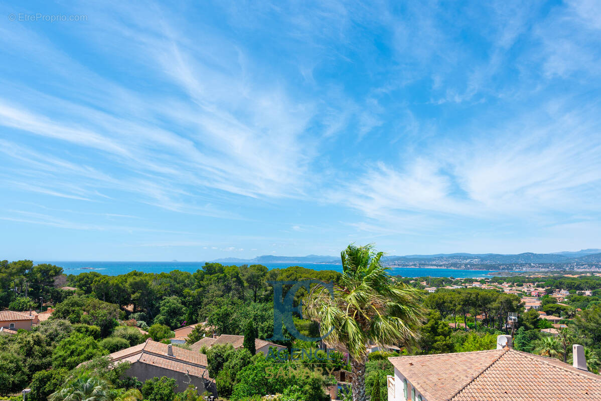 Maison à SIX-FOURS-LES-PLAGES