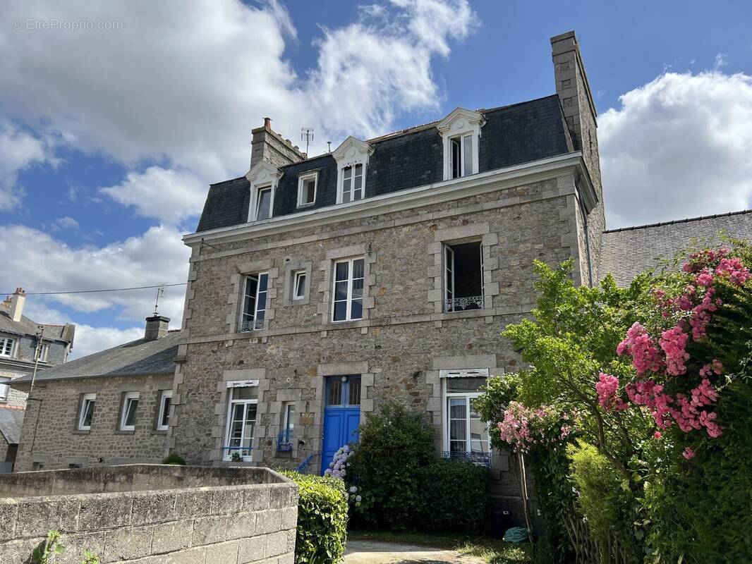 Appartement à DINAN