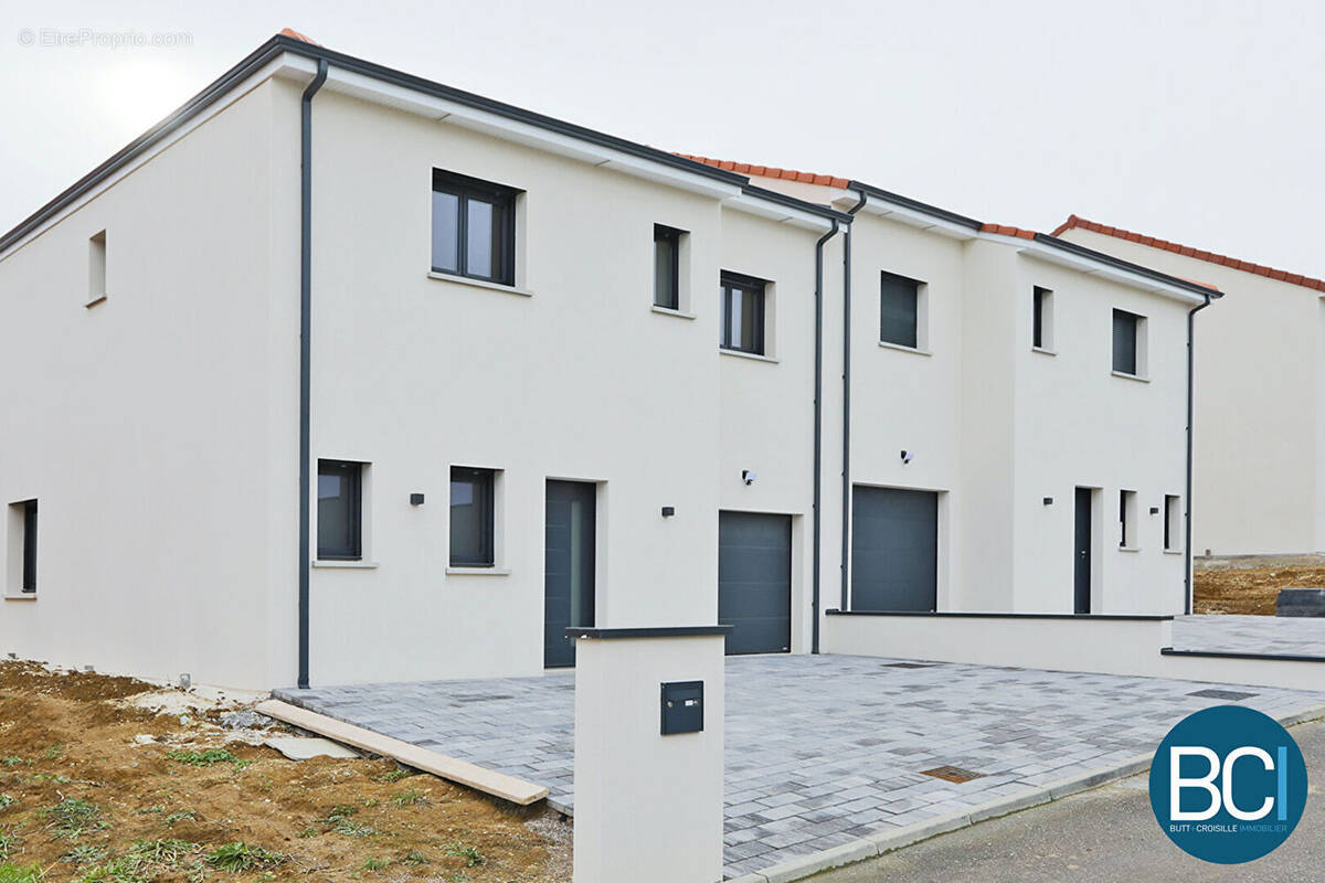 Maison à FLEVILLE-DEVANT-NANCY