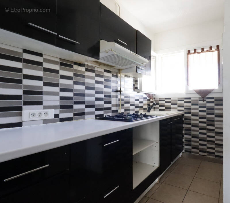 Appartement à MARSEILLE-9E