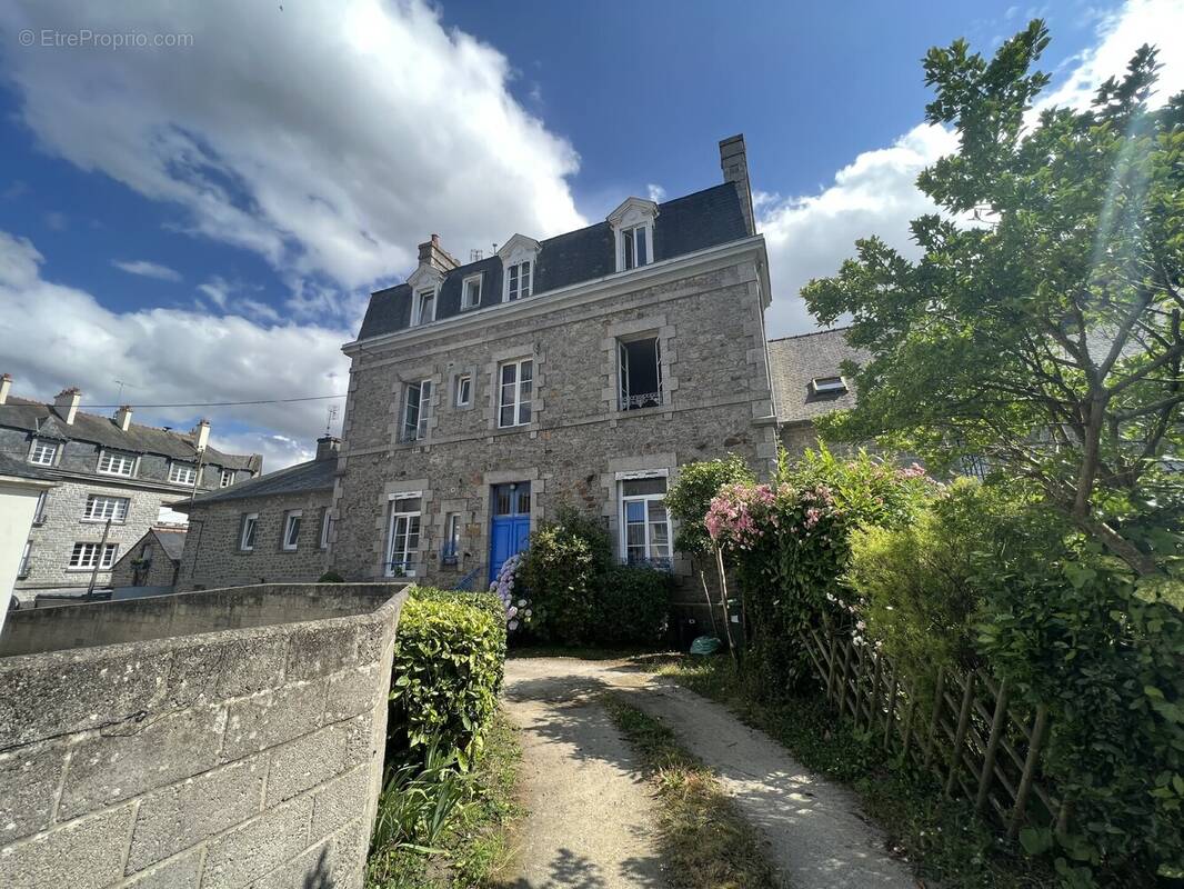 Appartement à DINAN