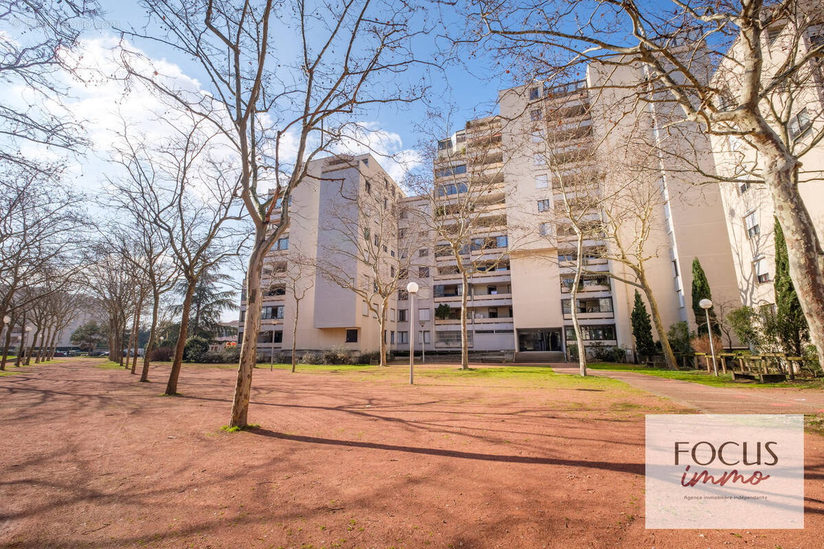 Appartement à VENISSIEUX