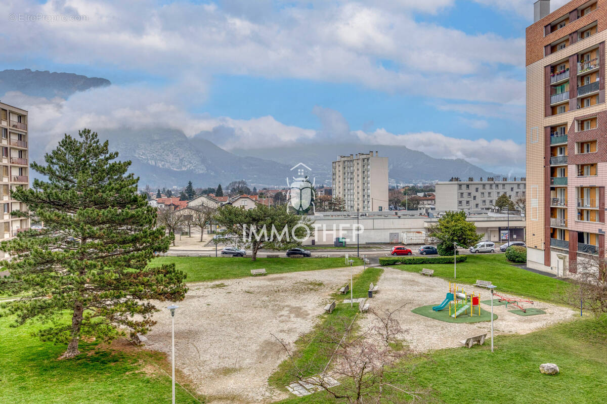 Appartement à SASSENAGE