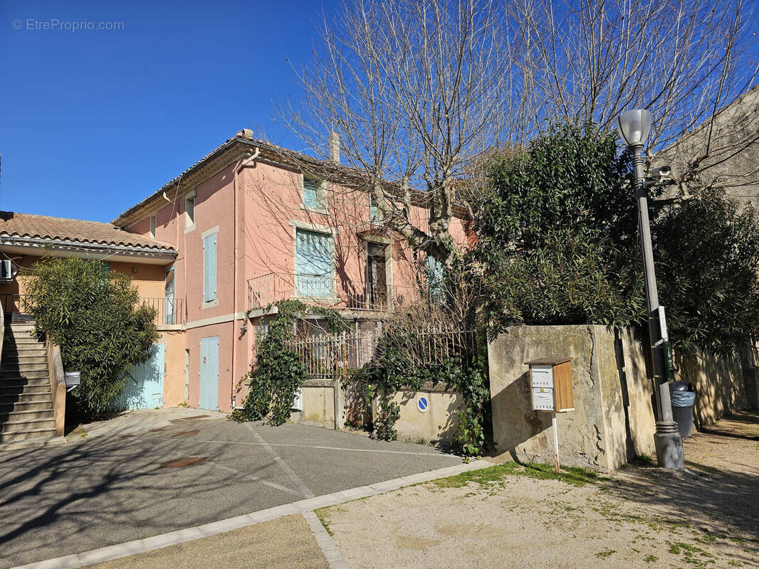 Maison à JONQUIERES