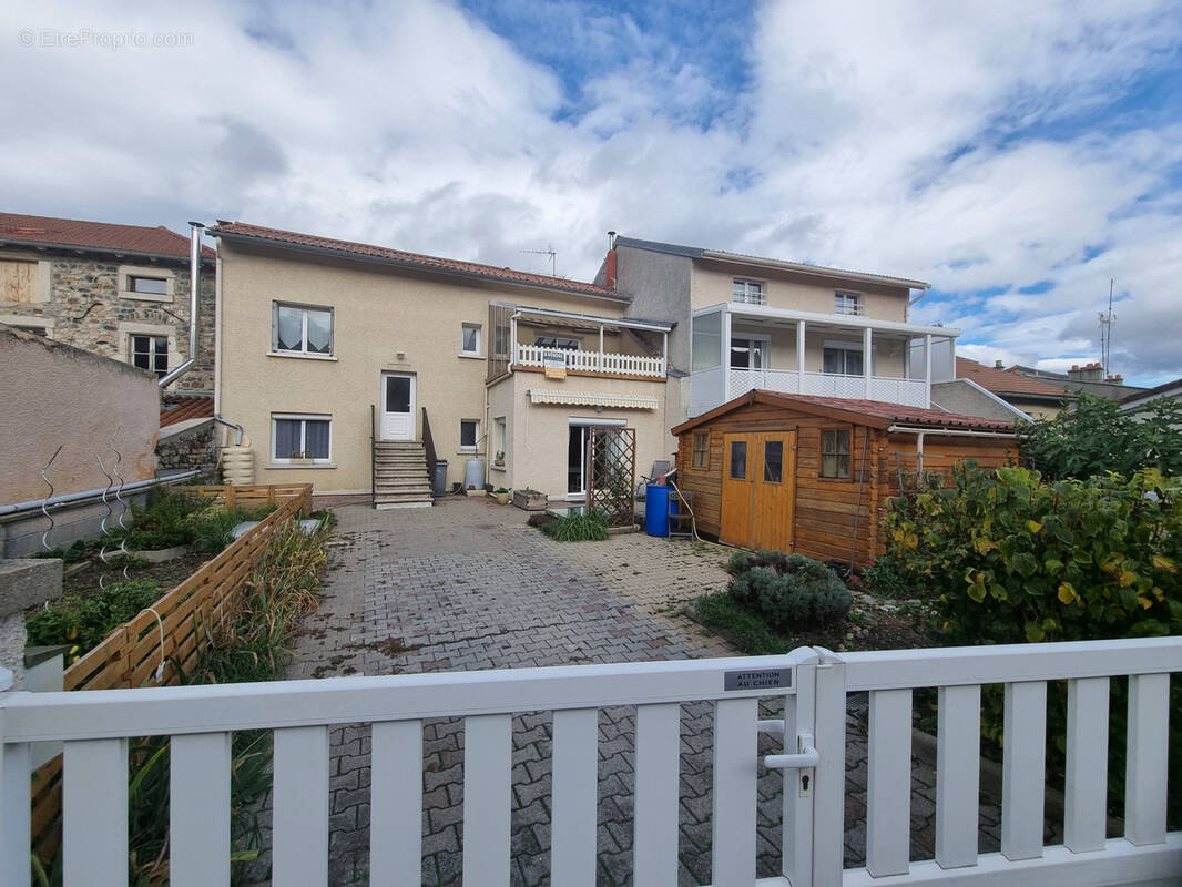 Appartement à LAUSSONNE