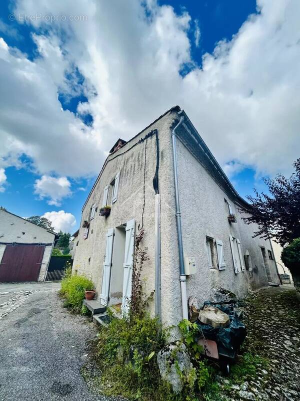 Maison à CHARROUX