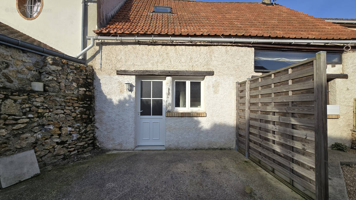 Appartement à FORGES-LES-BAINS