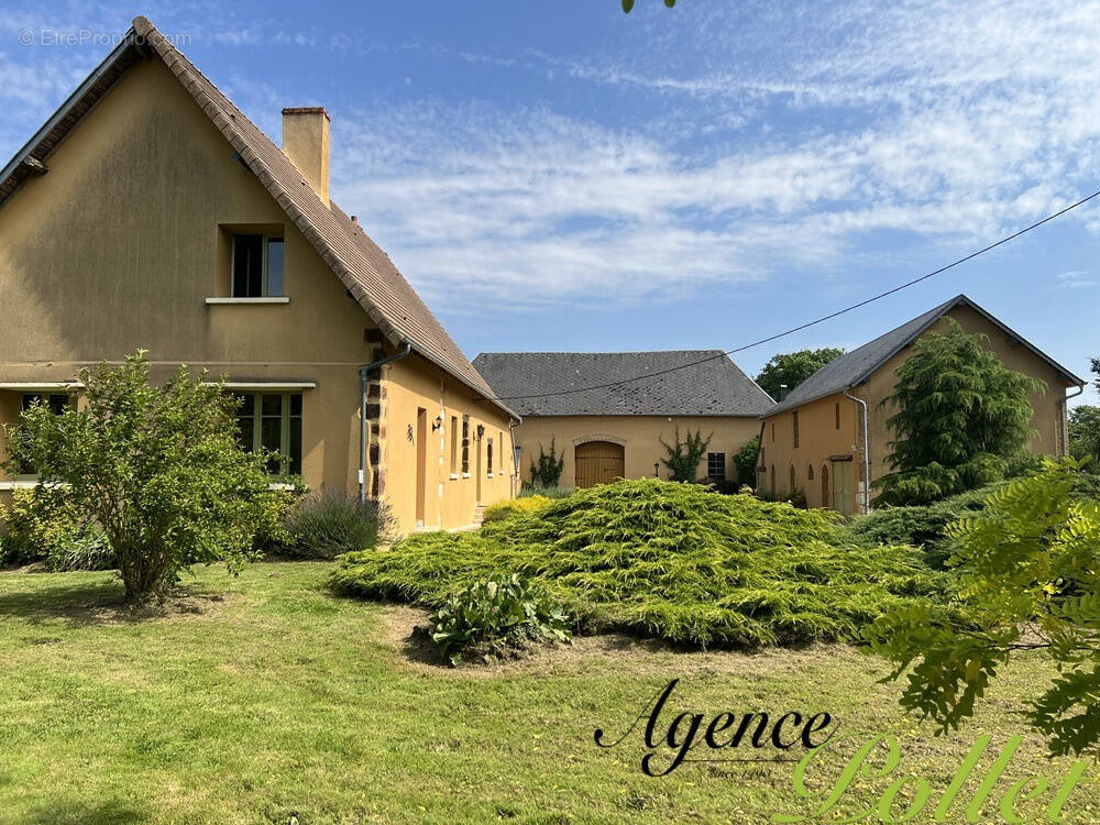 Maison à AUBIGNY-SUR-NERE