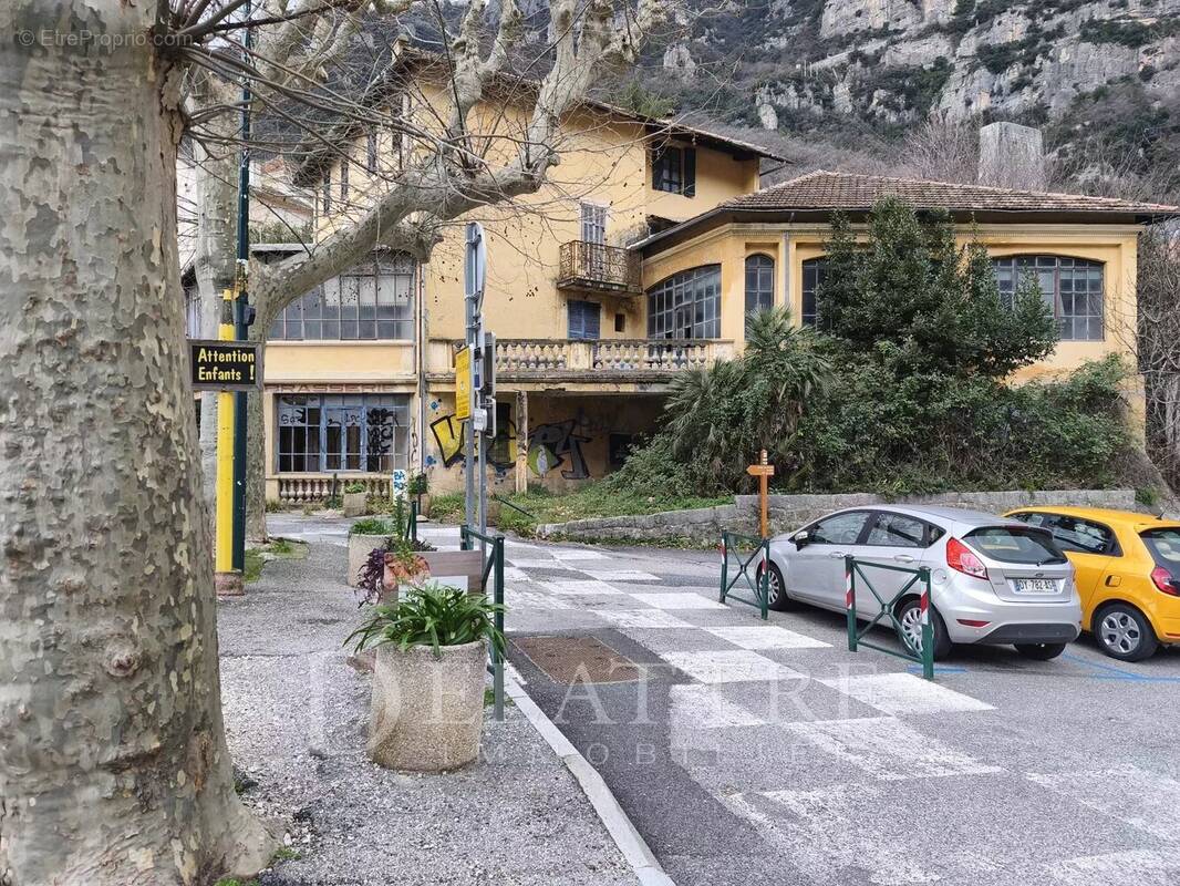 Appartement à LE BAR-SUR-LOUP