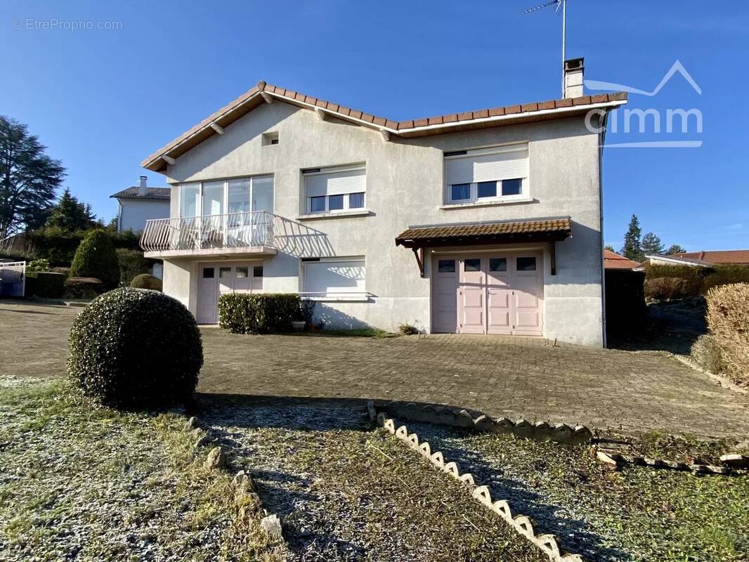 Maison à SAINT-HEAND