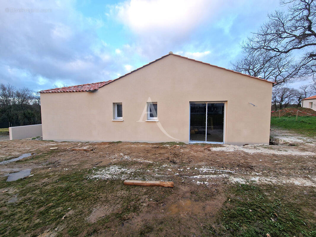 Maison à TALMONT-SAINT-HILAIRE