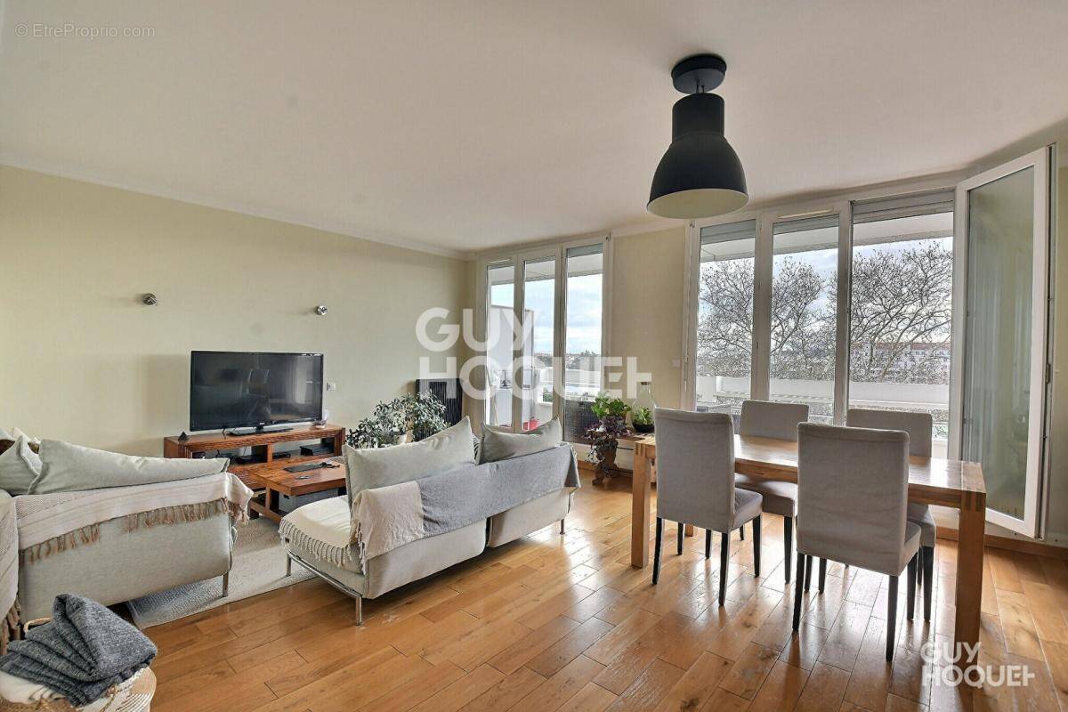 Appartement à LYON-3E