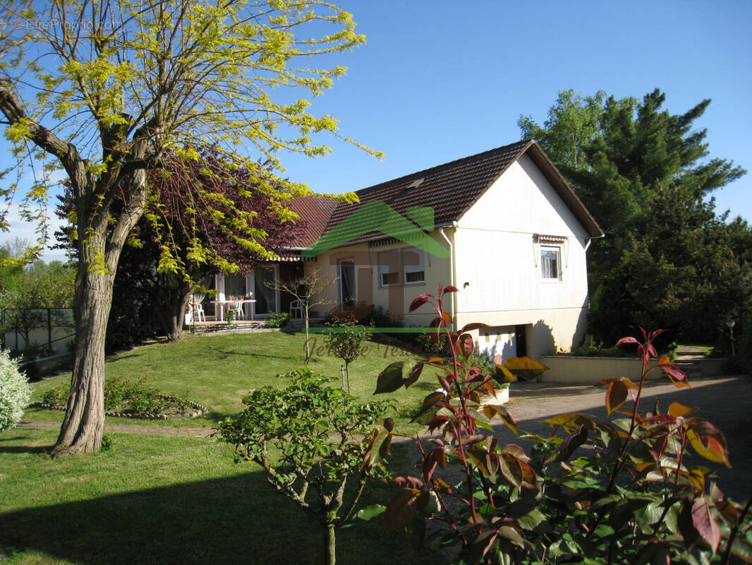 Maison à CHATEAUDUN