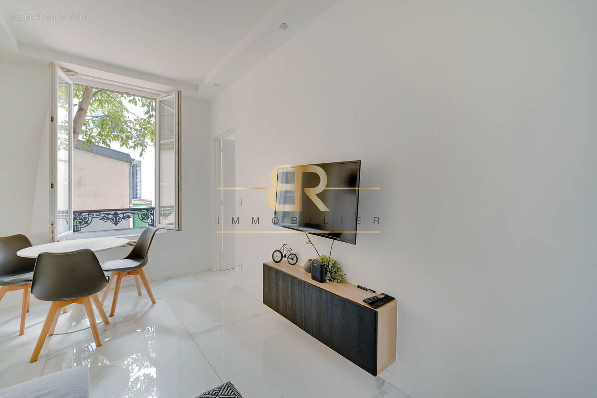 Appartement à PARIS-12E