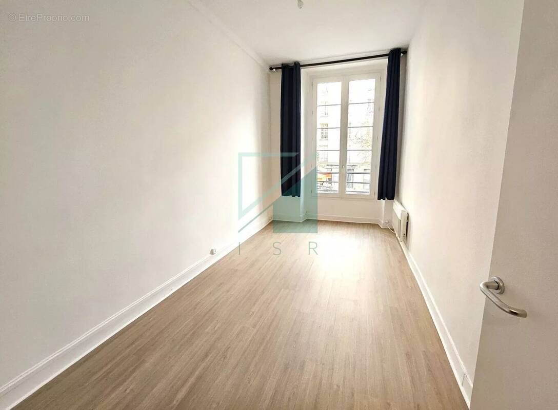 Appartement à PARIS-4E