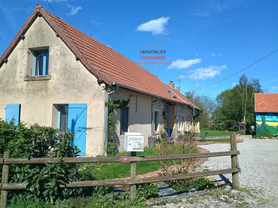 Maison à PARAY-LE-MONIAL