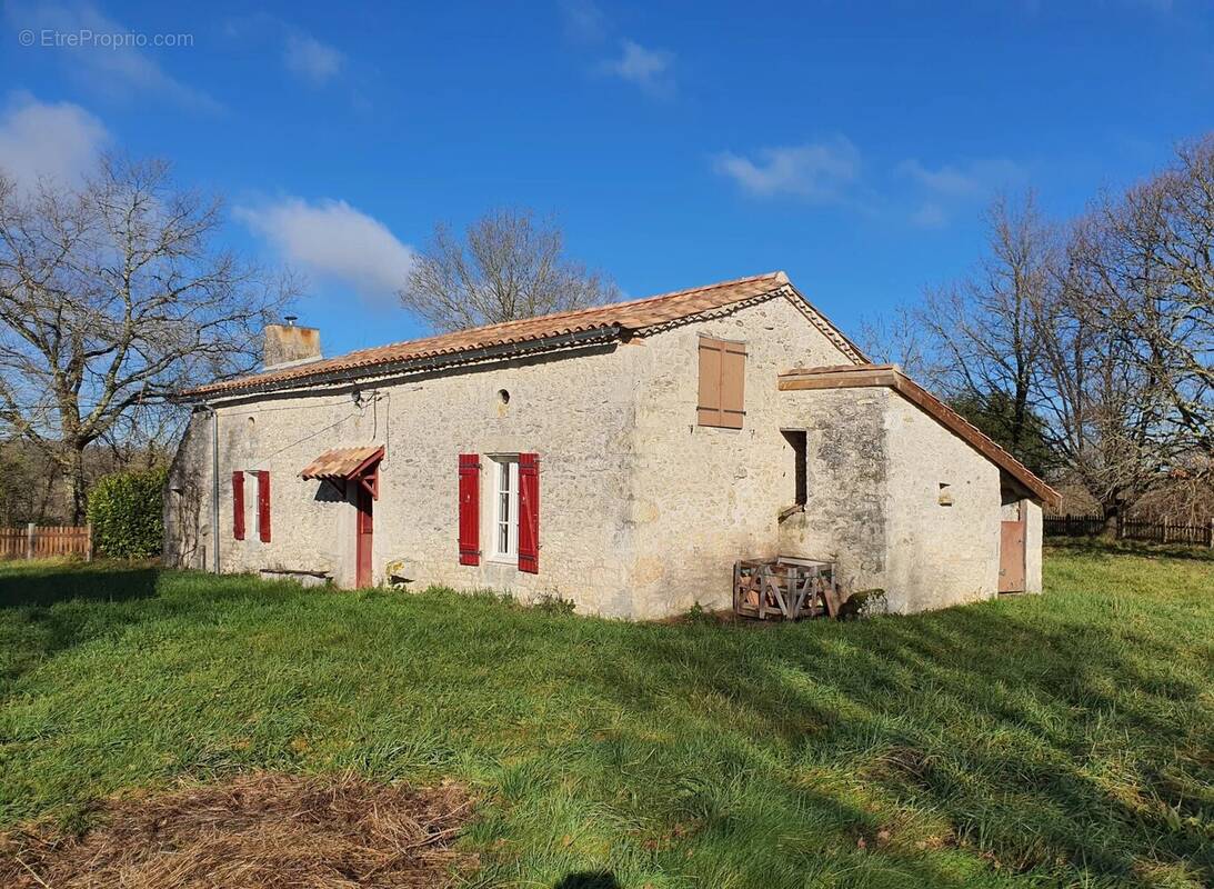 Maison à MARGUERON