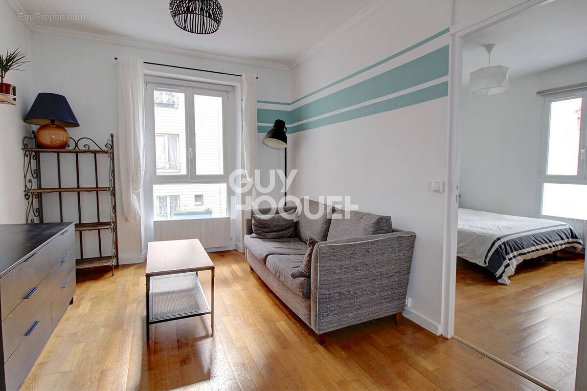 Appartement à PARIS-20E