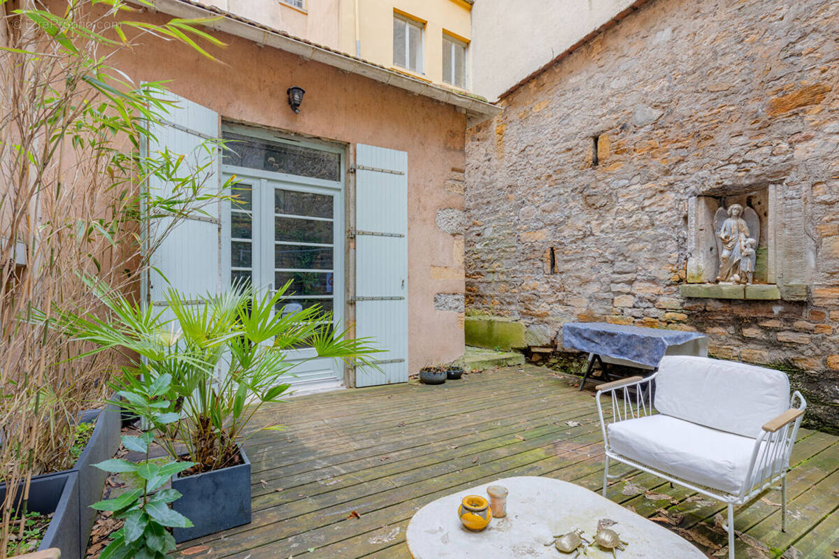 Appartement à LYON-5E