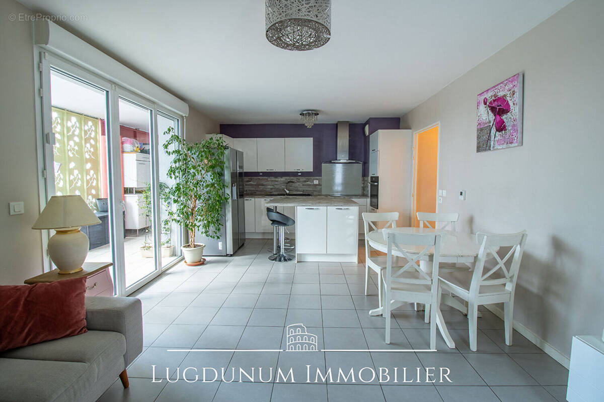 Appartement à LYON-9E