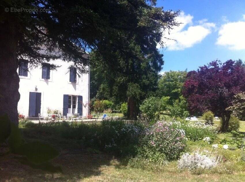 Maison à TRELISSAC