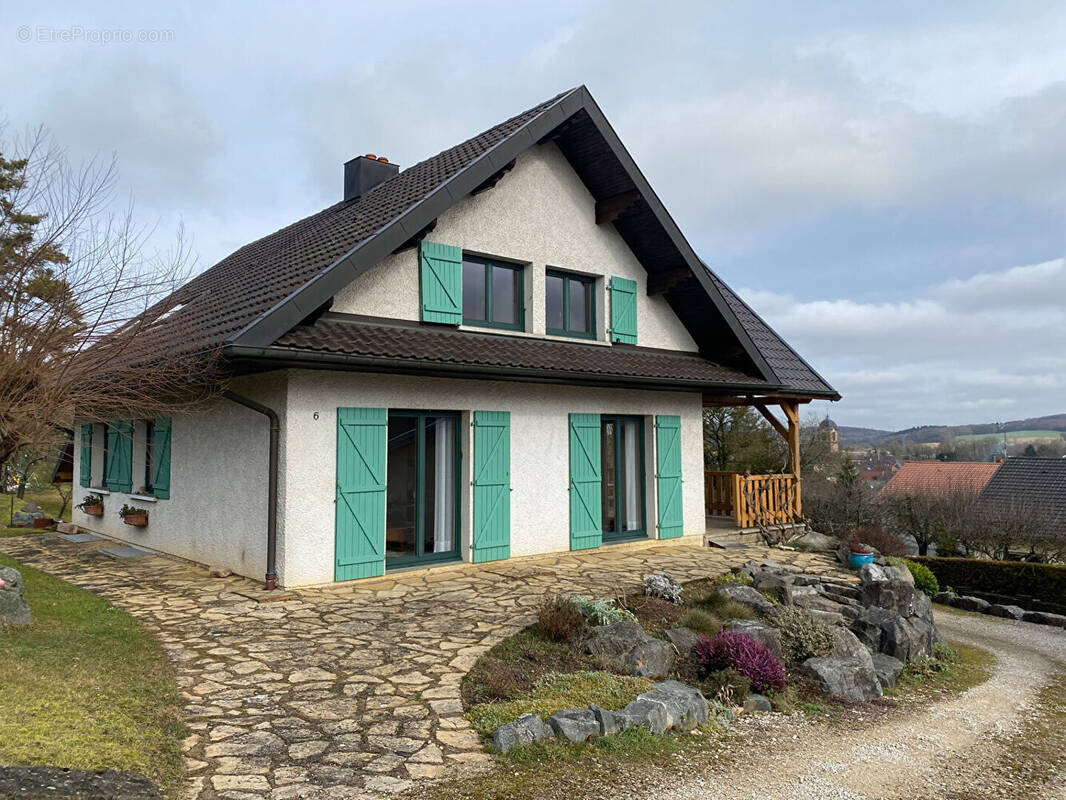 Maison à CHATENOIS-LES-FORGES