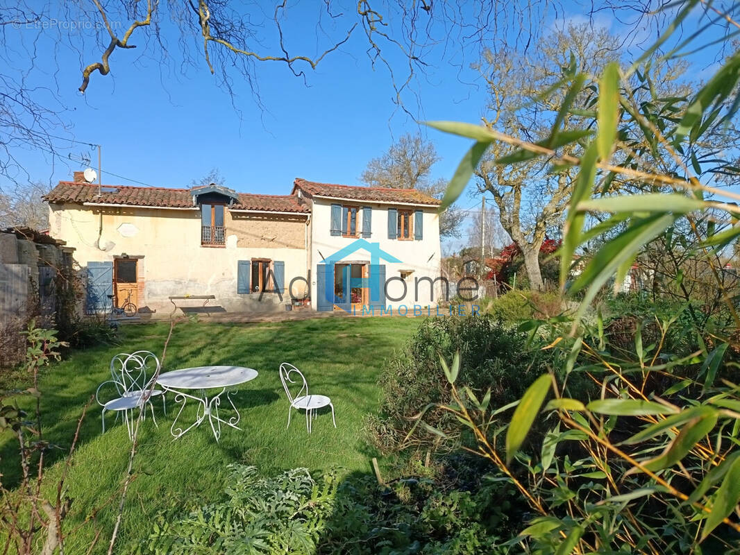 Maison à SAINT-LYS