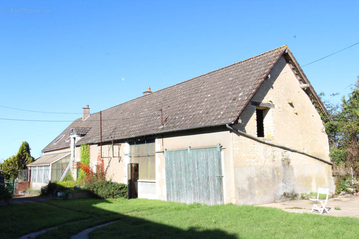 Maison à CHARENTONNAY