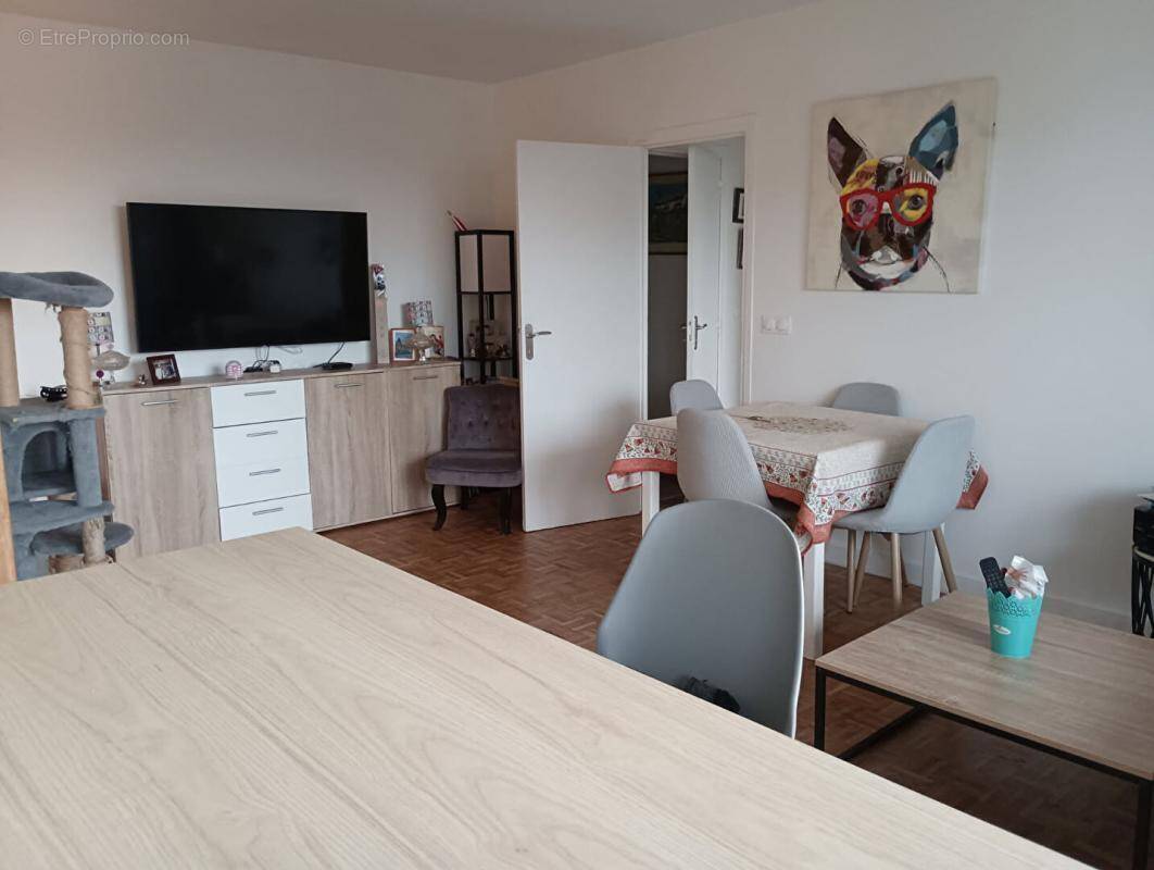 Appartement à BONDY