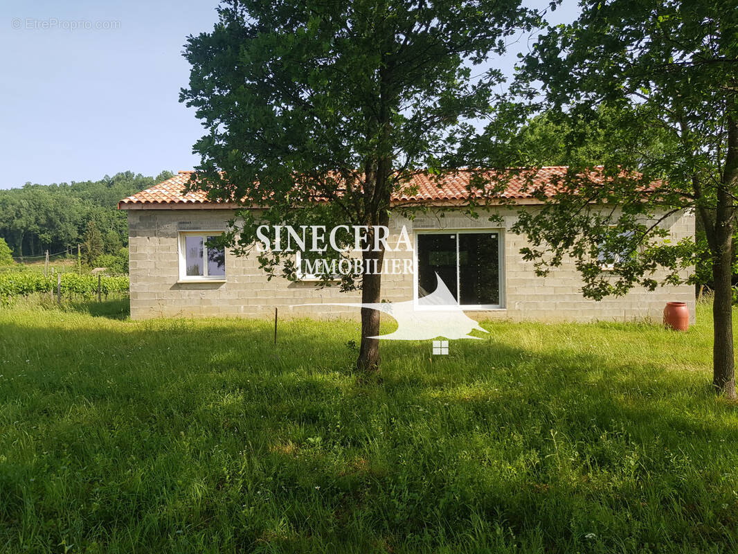 Maison à MONTCARET