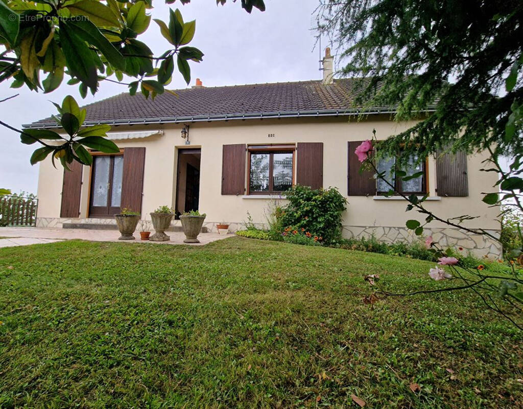 Maison à BOSSAY-SUR-CLAISE