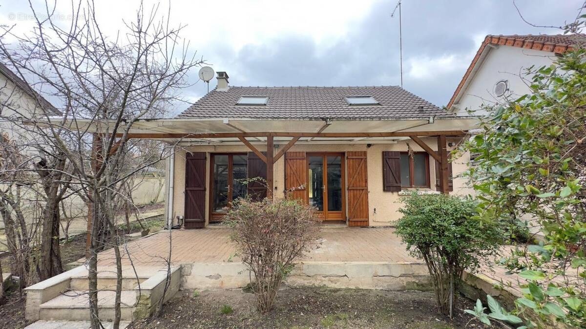 Maison à NEUILLY-SUR-MARNE