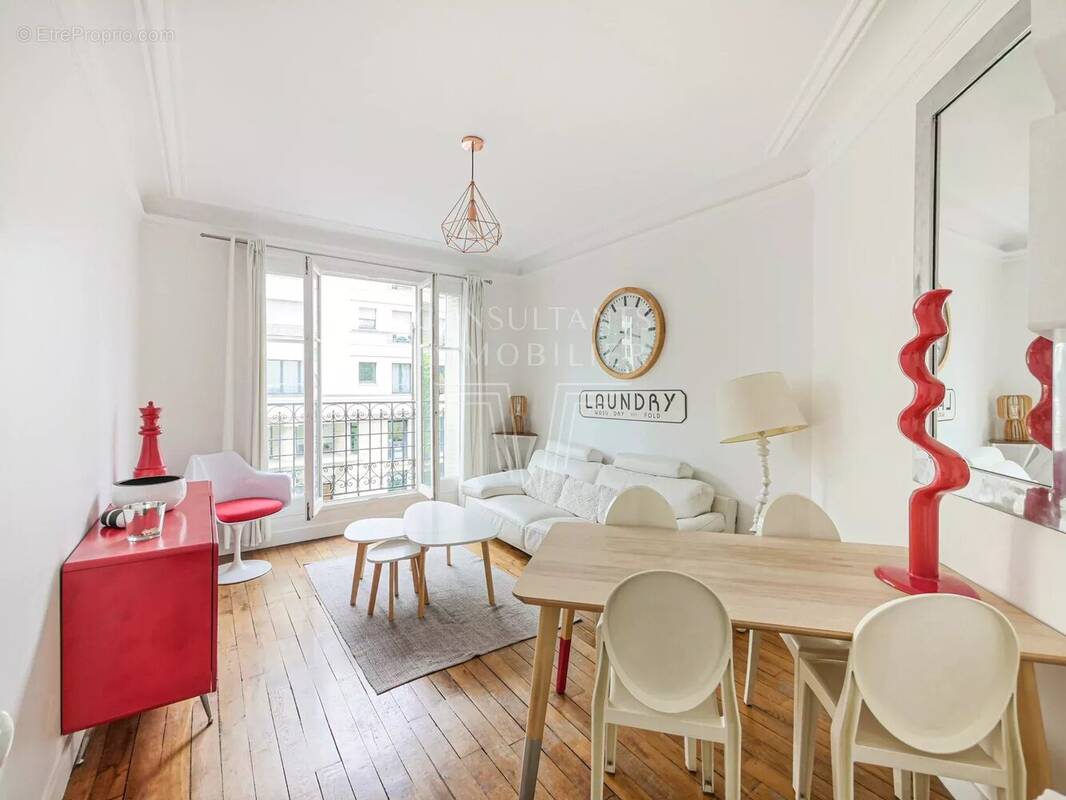 Appartement à LEVALLOIS-PERRET