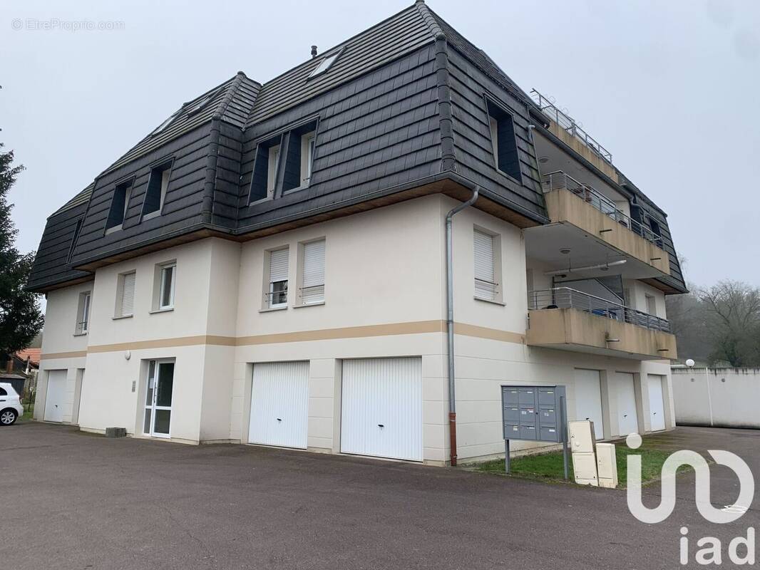 Photo 1 - Appartement à LONGEVILLE-LES-SAINT-AVOLD