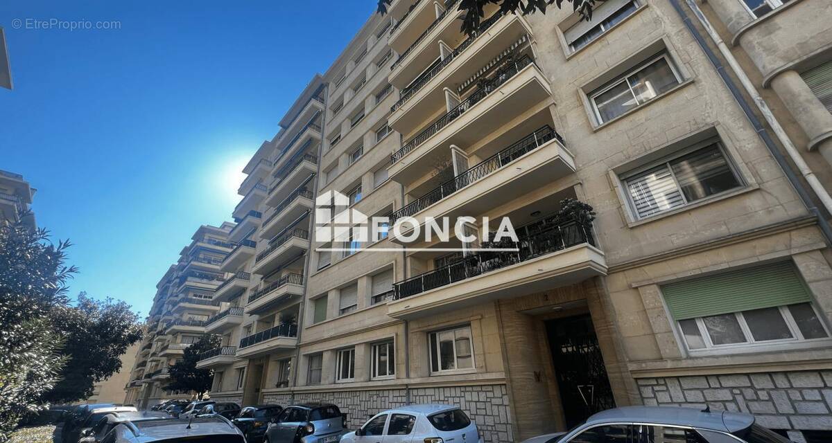 Appartement à MARSEILLE-8E