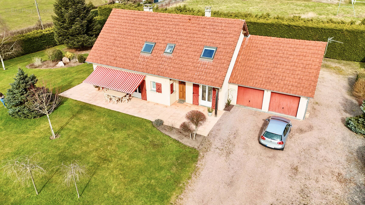 Maison à MONTCEAU-LES-MINES