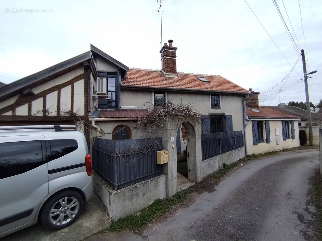 Maison à TROYES