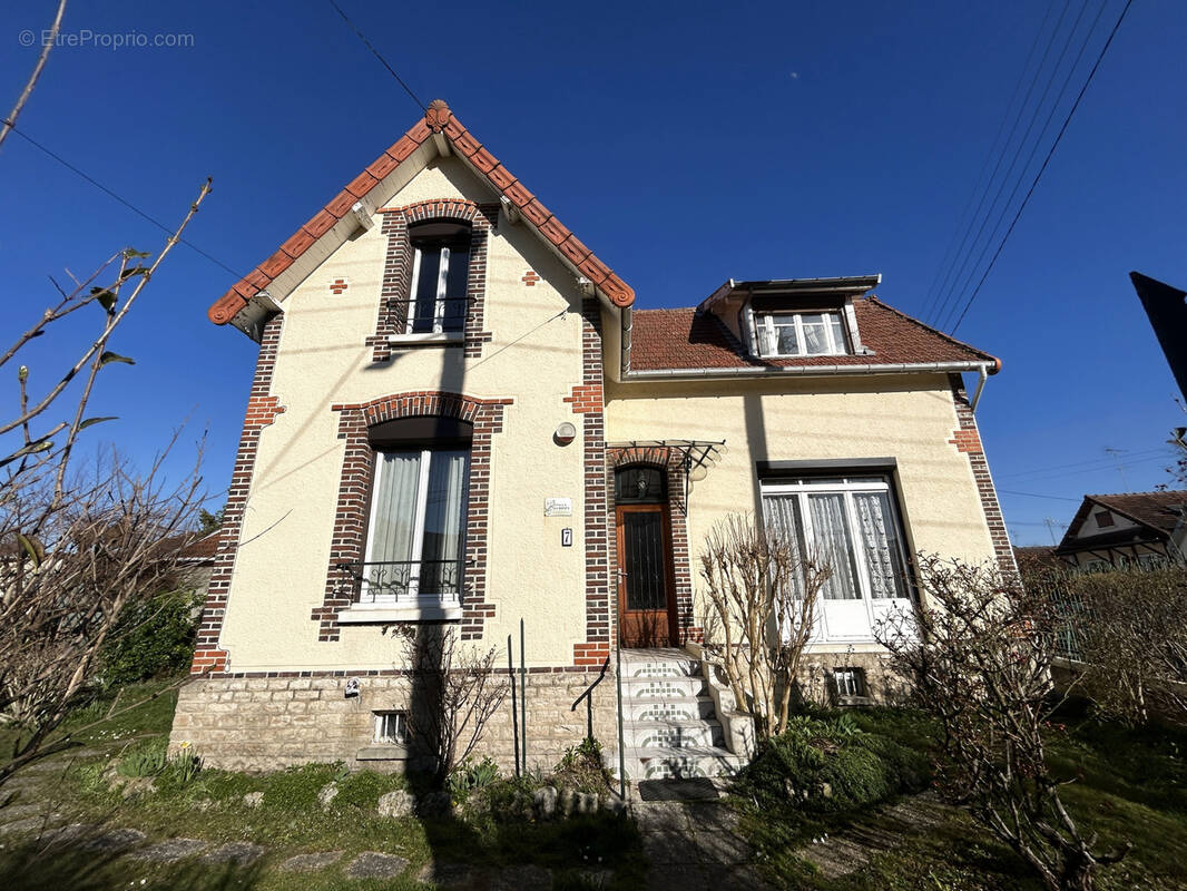 Maison à TROYES