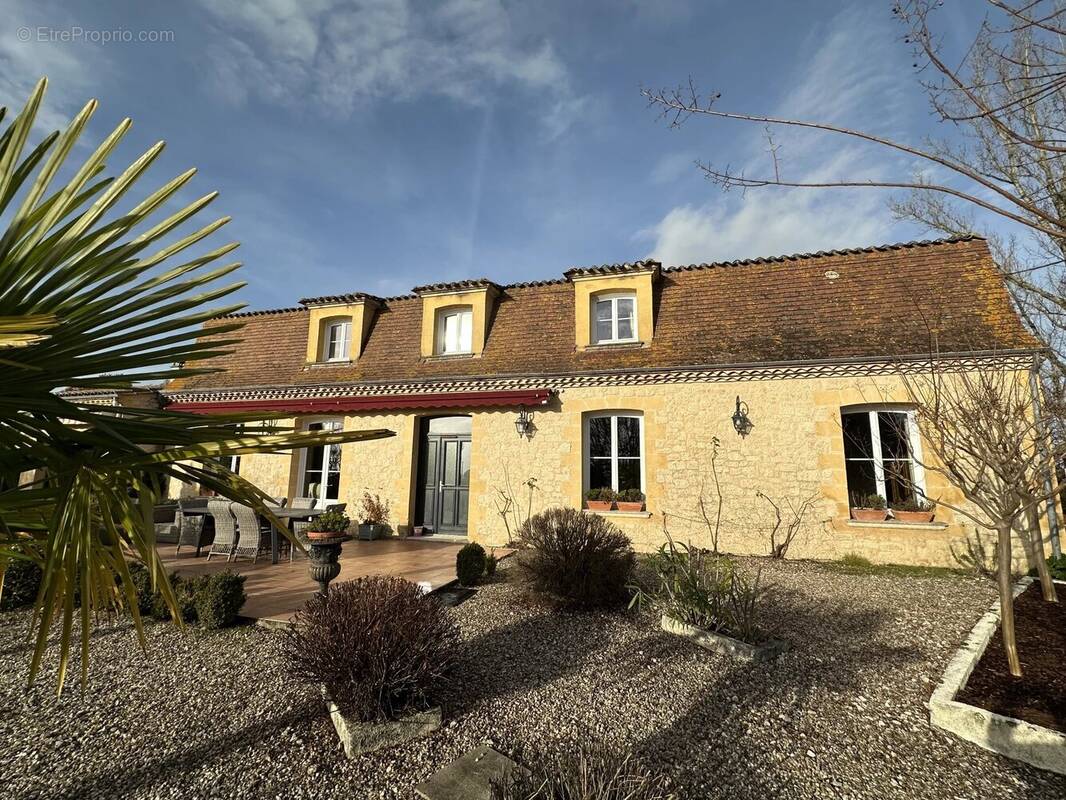 Maison à SAINTE-FOY-LA-GRANDE