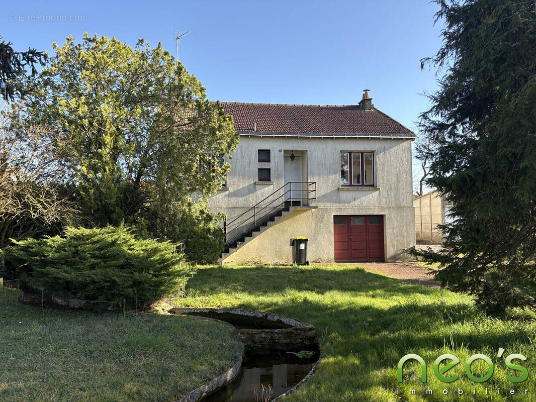 Maison à LA RENAUDIERE