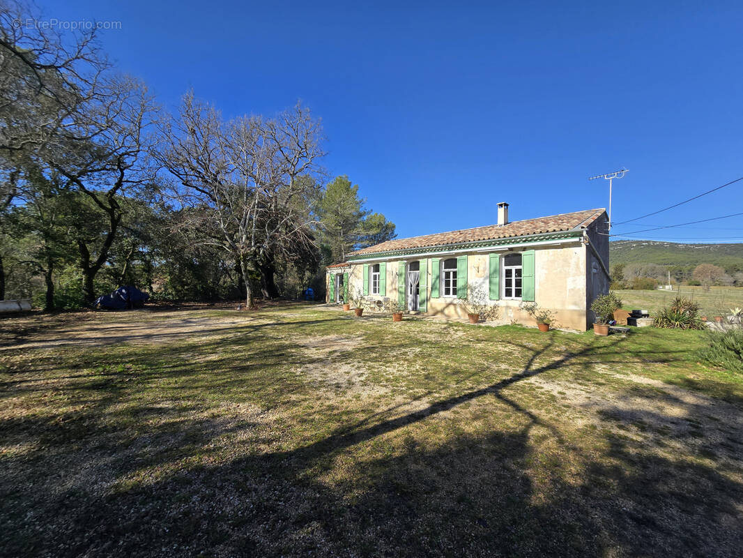 Maison à NANS-LES-PINS