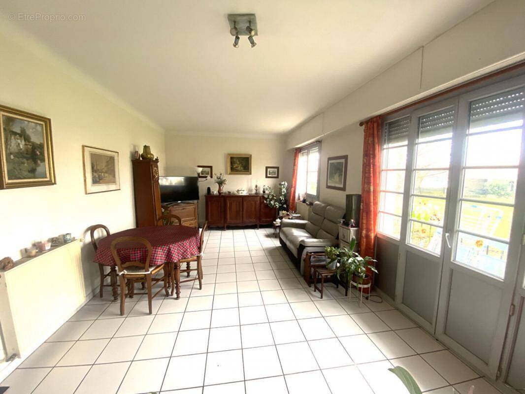 Appartement à OLORON-SAINTE-MARIE