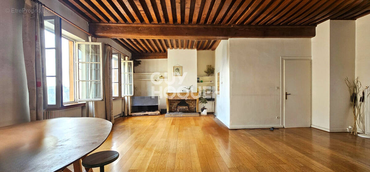 Appartement à LYON-4E