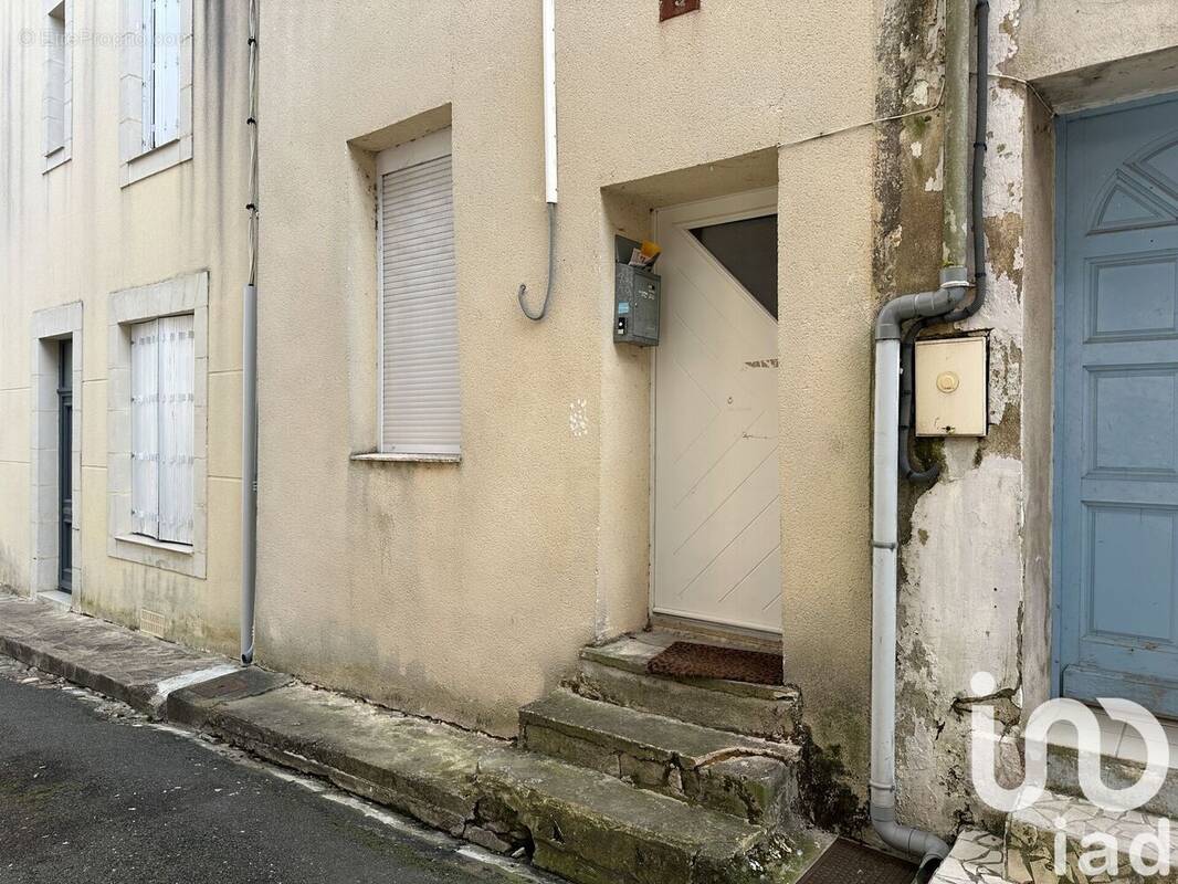 Photo 1 - Maison à VILLENEUVE-SUR-LOT