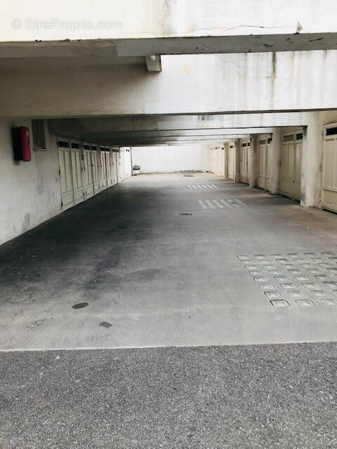 Parking à NICE