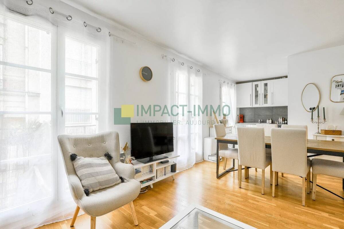 Appartement à COLOMBES