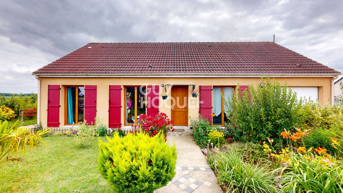 Maison à BONNEVAL