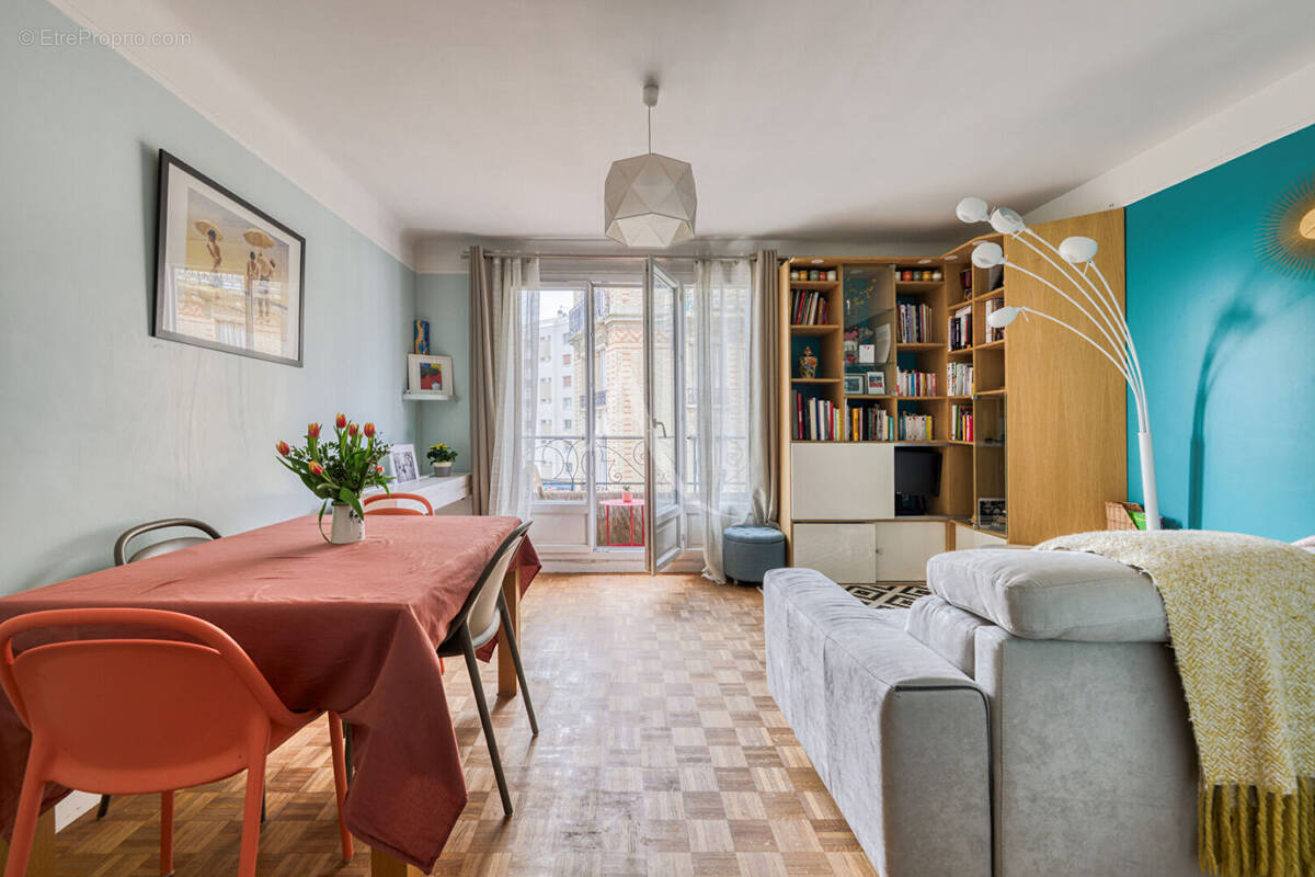 Appartement à NOGENT-SUR-MARNE