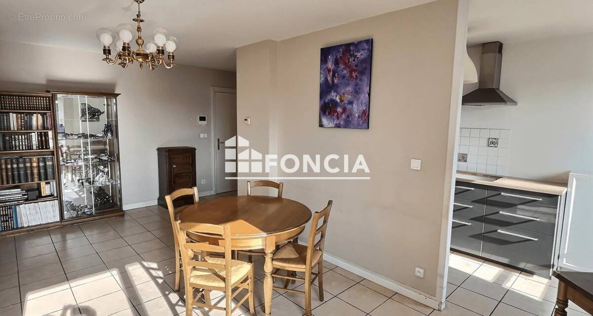 Appartement à LYON-7E