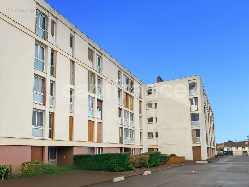 Appartement à MANTES-LA-VILLE